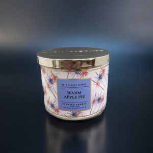 Bath And Body Works Warm Apple Pie Candle With The stars