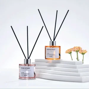 Reed Diffuser Bottle with Essential Oil